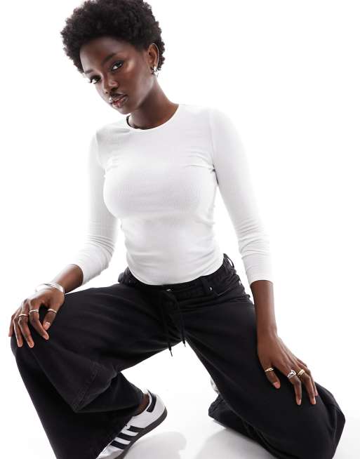 Cotton On - Geribbelde top met ronde hals en lange mouwen in wit 