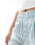 Thumbnail 3 van 5