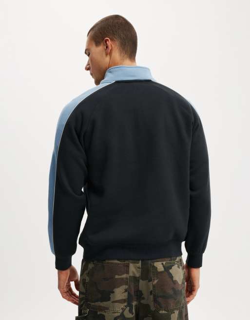 Cotton On Graphic 1/4 zip fleece in black, 4 of 4
