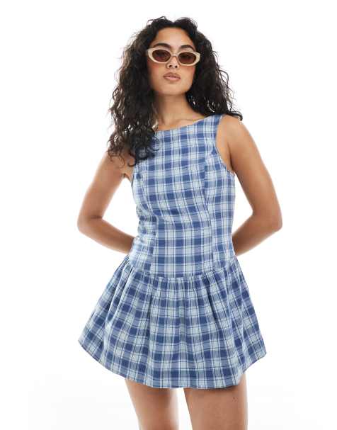 Cotton On – Hallie – Kariertes Minikleid in Blau mit tiefem Saum - view 1