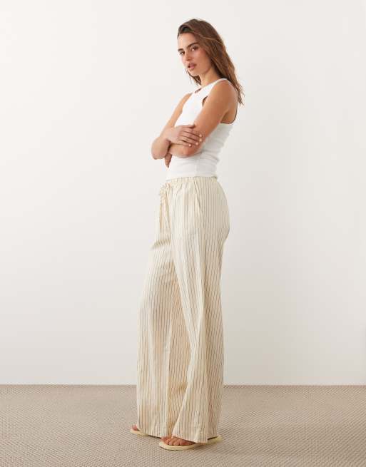 Cotton On – Haven – Leinenhose in Vanilla Glow mit Nadelstreifen und weitem Bein, 2 von 5