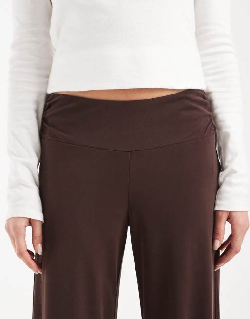 Cotton On – Honey – Ciemnobrązowe marszczone spodnie, 5 z 5