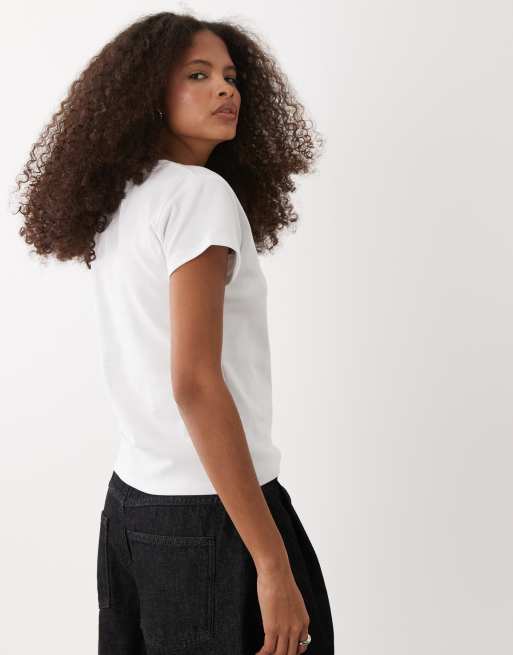 Cotton On - Hvid baby-T-shirt i 90'er-stil, 4 af 4