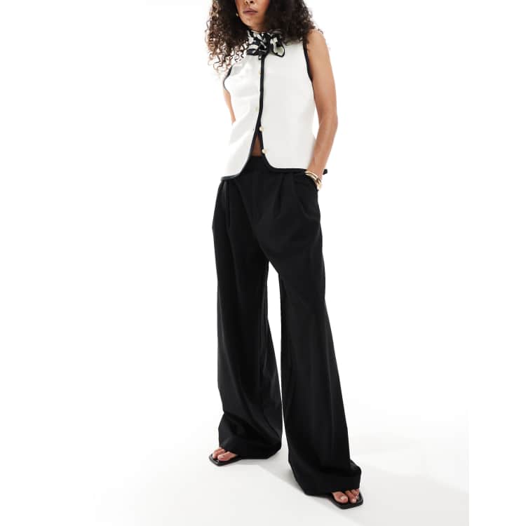 Cotton On Izzy pleated suit pants in black | ASOS