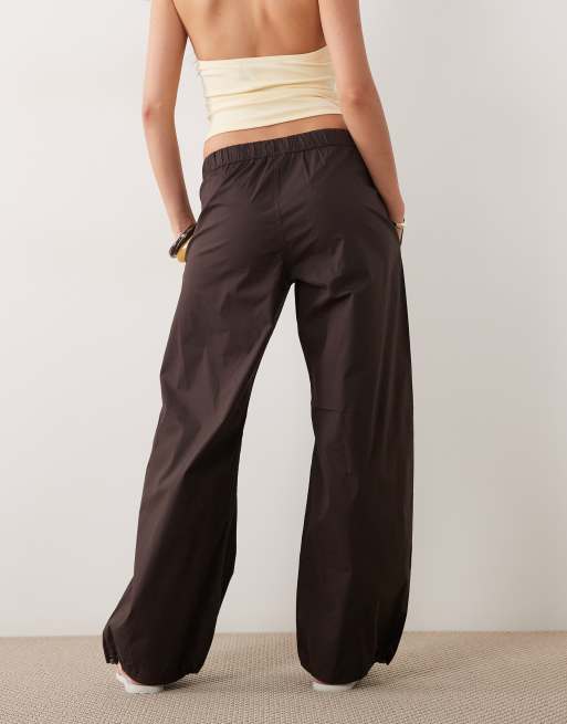 Cotton On Jackson pull on utility pant in dark oak, 4 of 5