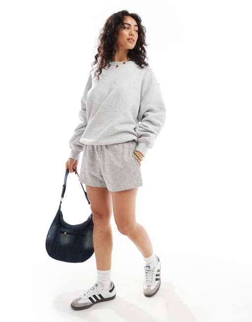 Cotton On – Kastiges Fleece-Sweatshirt in Grau mit Rundhalsausschnitt
