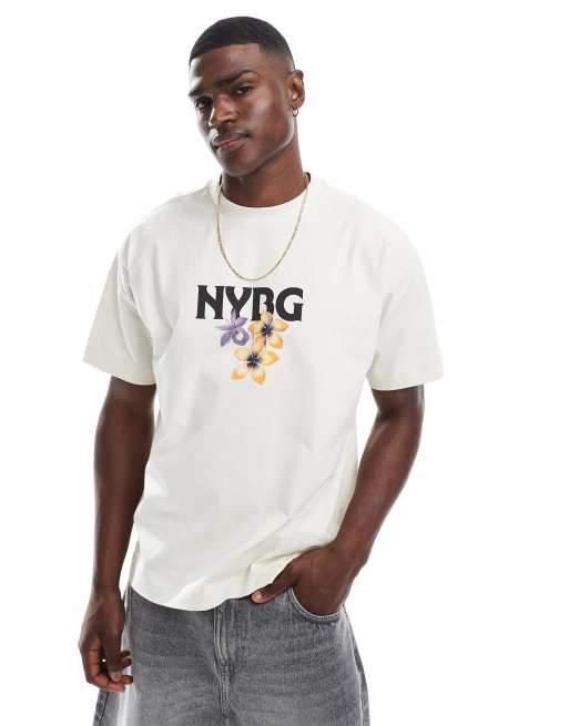 Cotton On – Kastiges T-Shirt in Cremeweiß mit „New York“-Grafikprint, 2 von 4