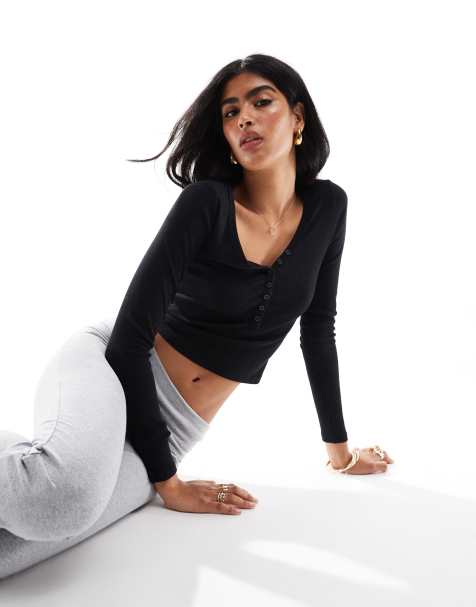 Cotton On – Kelsey – Langärmliges Henley-Oberteil in Schwarz mit V-Ausschnitt - view 1