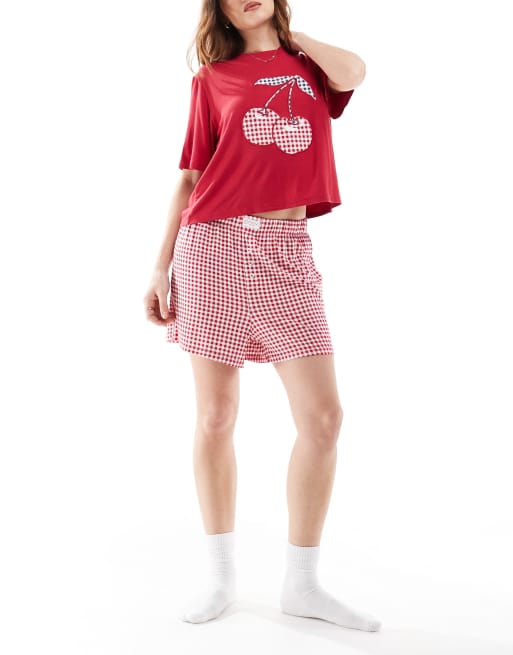 Cotton On - Kirsebærrødt sovesæt i blød jersey med korte ærmer og gingham-tern, 3 af 4