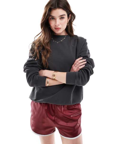 Cotton On - Klassiek sweatshirt met ronde hals in zwart met wassing - view 1