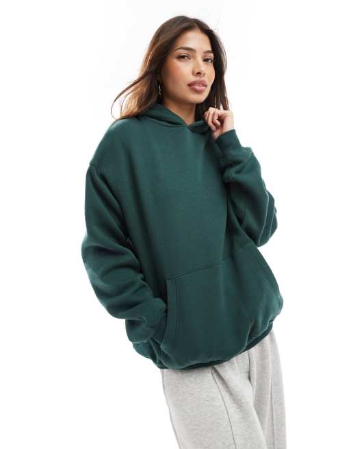 Cotton On - Klassieke hoodie in bosgroen
