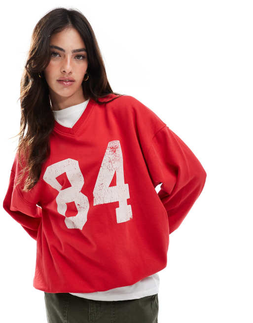 Cotton On - Klassisk og rød sweatshirt med rund hals og grafik