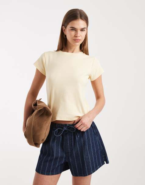 Cotton On ‑ Knappes T-Shirt im 90er-Stil in Vanilla Glow - view 1