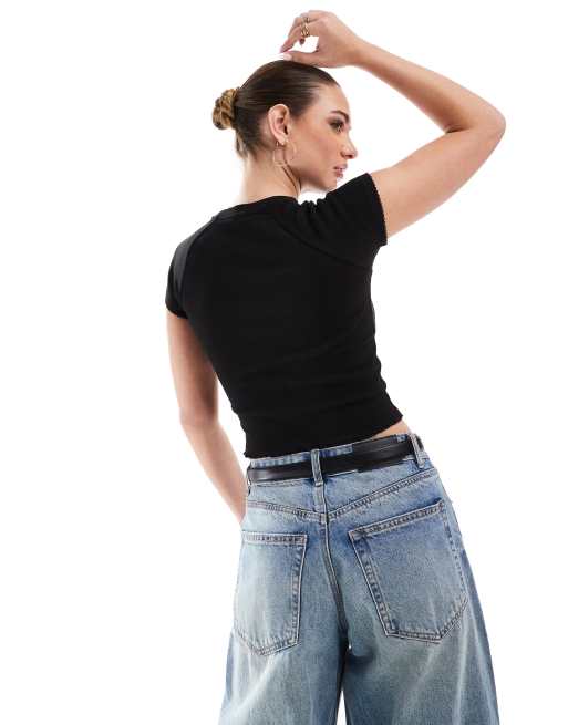 Cotton On – Körperbetontes T-Shirt aus Pointelle in Schwarz, 3 von 4