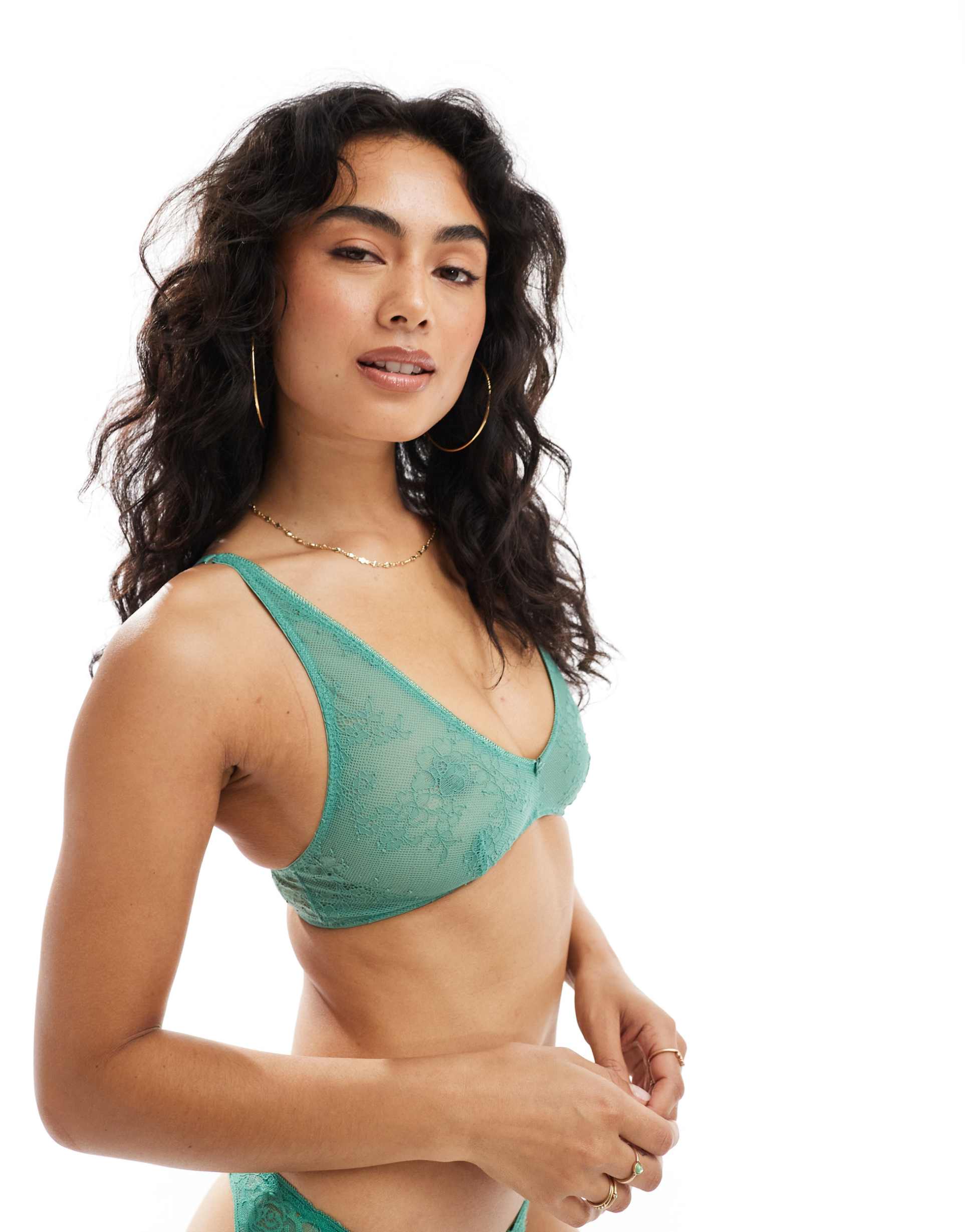 cotton on lace v-neck bralette in light vine