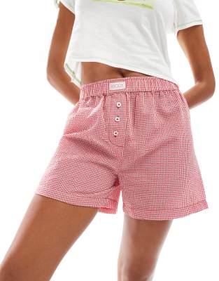 Cotton On - Lässig geschnittene Boxershorts in Rot mit Vichy-Karos