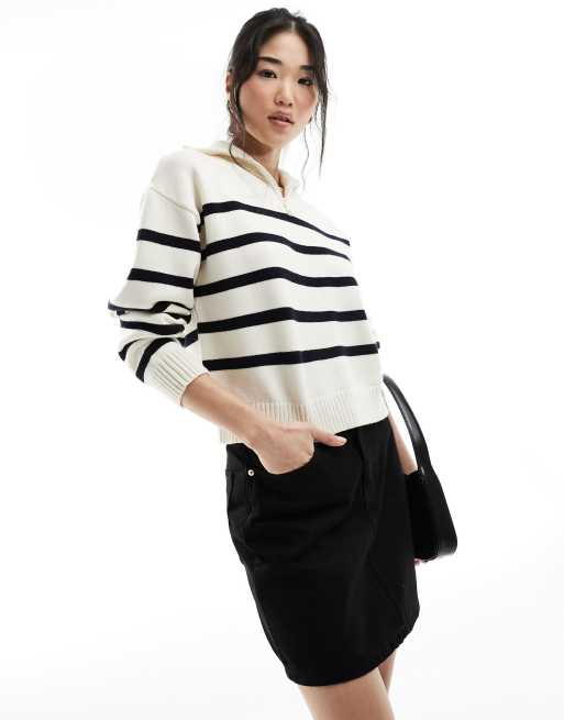 Cotton On – Leichter Strickpullover mit Streifen in Ecru und Marineblau und kurzem Reißverschluss 