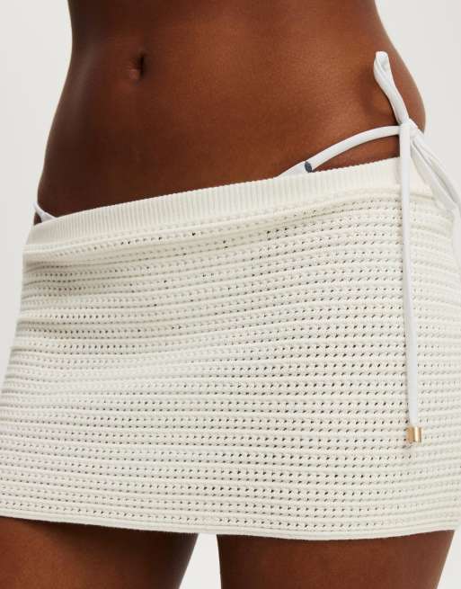 Cotton On Lenni knit mini skirt in white, 2 of 4