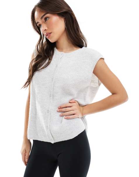 Cotton On – Ljusgrå, melerad, stickad lounge-väst med knappar - view 1