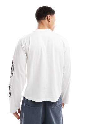 Cotton On long sleeve cyber graphic T-shirt in white | ASOS