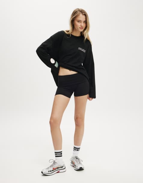 Cotton On Long sleeve graphic crew in black - view 1