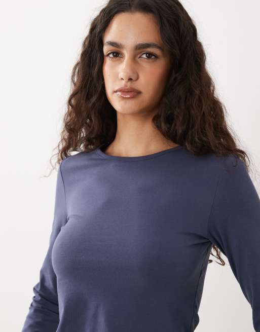 Cotton On longline crew long sleeve top in collegiate navy, 3 of 4