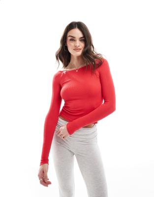 Cotton On lounge boat neck sleep top in red with bows φωτογραφία