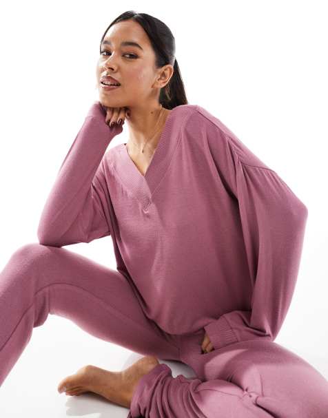 Cotton On lounge super soft v neck sweatshirt in washed berry - view 1
