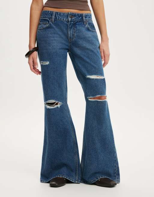 Cotton On Low relaxed flare jean in blue, 4 of 4
