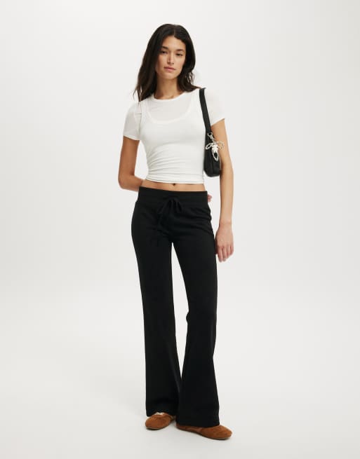 Cotton On Low rise bootleg sweatpant in black, 2 of 4