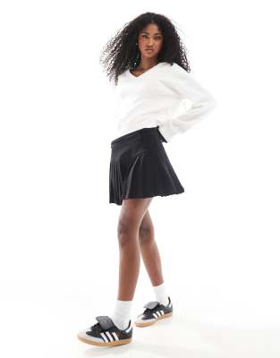 Cotton On Luis suiting pleated skirt in black - view 1