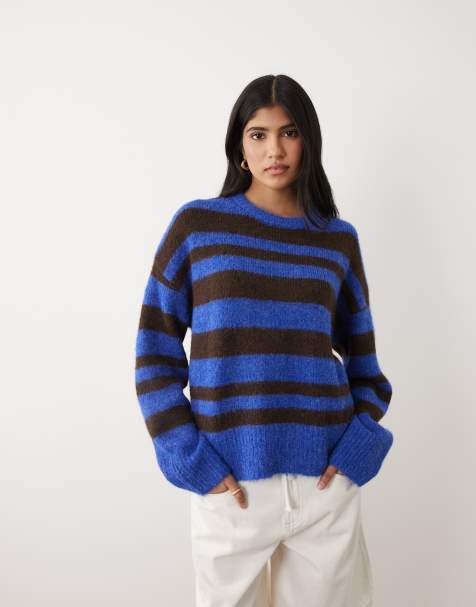 Cotton On – Luxe – Gestreifter Pullover in dunklem Eichenbraun und Kobaltblau mit Rundhalsausschnitt - view 1