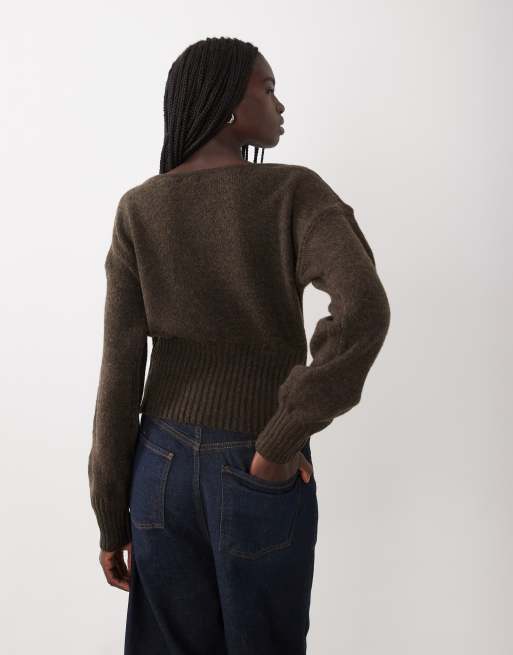 Cotton On Luxe maglia morbida con spalle scoperte in dark oak, 4 di 4