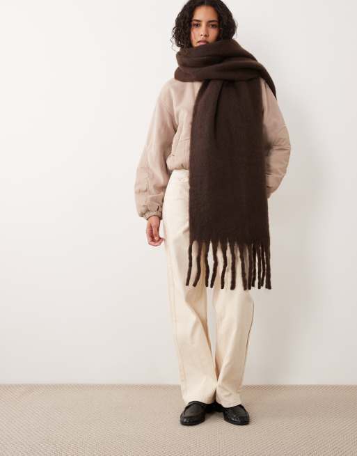 Cotton On luxe tassel scarf in brown, 3 of 3