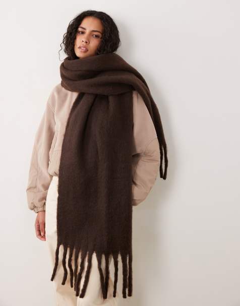 Cotton On lyxig scarf med tofsar i brunt - view 1
