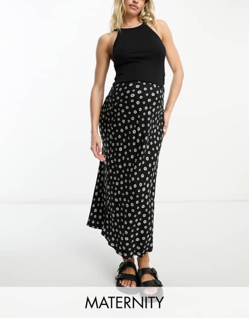 Cotton On Maternity - Gonna midi nera a margherite con taglio sbieco