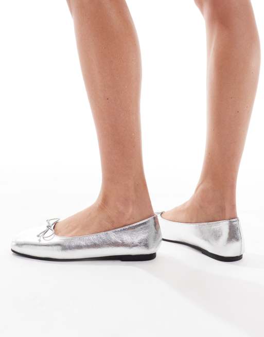 Cotton On Milley ballet shoe in silver textured, 3 of 4