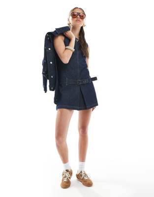 Cotton On - Minikleid aus Denim in Shutter-Blau mit Nahtdetail