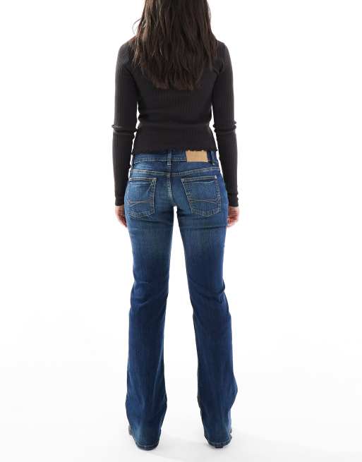 Cotton On – Niebieskie sprane jeansy bootcut z rozszerzanymi nogawkami w stylu lat 70., 3 z 5