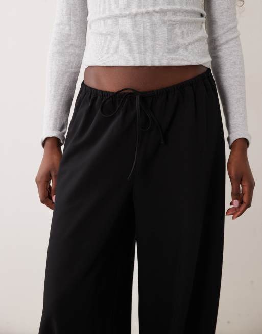 Cotton On pantalon de costume ballon Willow noir, 3 de 5