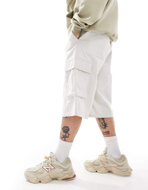Cotton On - Pantaloncini cargo super ampi color pietra, 2 di 5