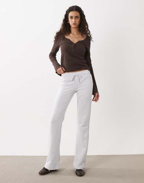 Cotton On - Pantalones de chándal gris jaspeado de corte bootcut y talle bajo - view 1