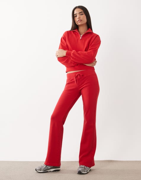 Cotton On - Pantaloni della tuta a zampa a vita bassa rossi con petali in coordinato - view 1