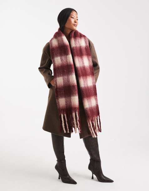 Cotton On phoebe brushed tassel scarf in deep pomegranate check