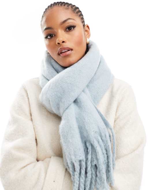 Cotton On phoebe brushed tassel scarf in delphie blue