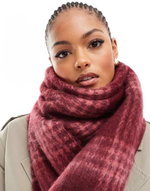 Cotton On phoebe brushed tassel scarf in houndstooth check, 4 of 4