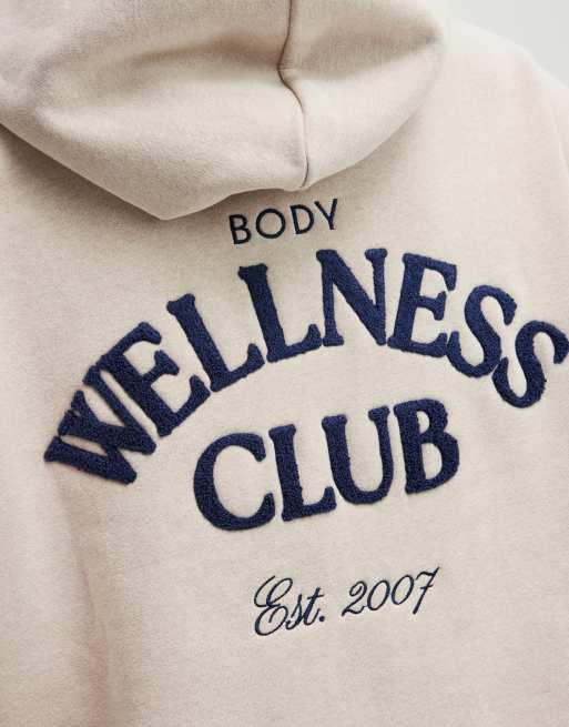 Cotton On Plush premium graphic hoodie in beige, 4 of 4