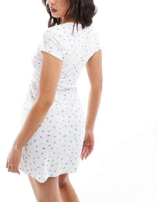 Cotton on gown sales