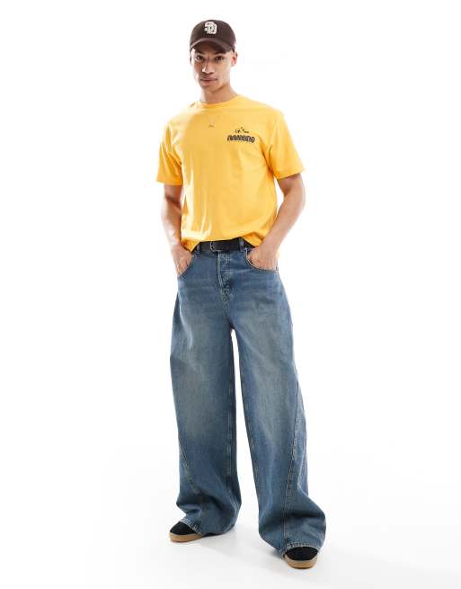 Cotton On premium loose fit t-shirt in yellow, 2 of 4
