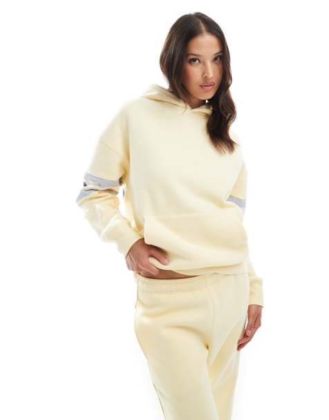 Cotton On - Premium pluche hoodie met grafische print in geel, deel van co-ord set - view 1